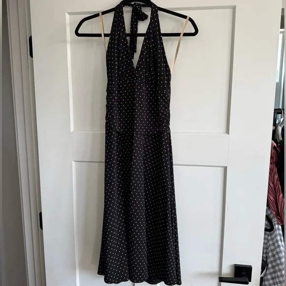 bcbg black backless dress BCBG Maxazria tulle halter maxi dress size 2 Elegant flowy fit with an open backperfect for weddings, formals, or cocktail events #prom #formal # bcbgmaxazria #halterdress #weddingguestdress